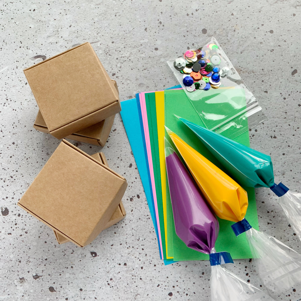 Set of 4 Mini Nicho Decorating Kits with Accessories